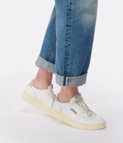 Baskets 01 Low Cuir Blanc Rose 12 Baskets 01 Low Cuir Blanc Rose -Boutique Campagnolo autry look20230125 188