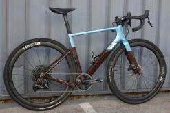 VELO GRAVEL 3T EXPLORO RACE AXS MULLET X1 DT GRC